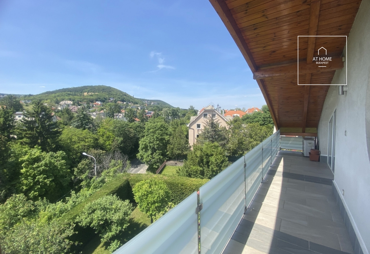 Exclusive penthouse for rent in Budapest III. district, Újlak