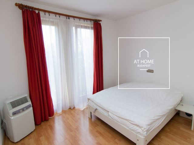 Elegant detached house for rent  II/A. district, Széphalom