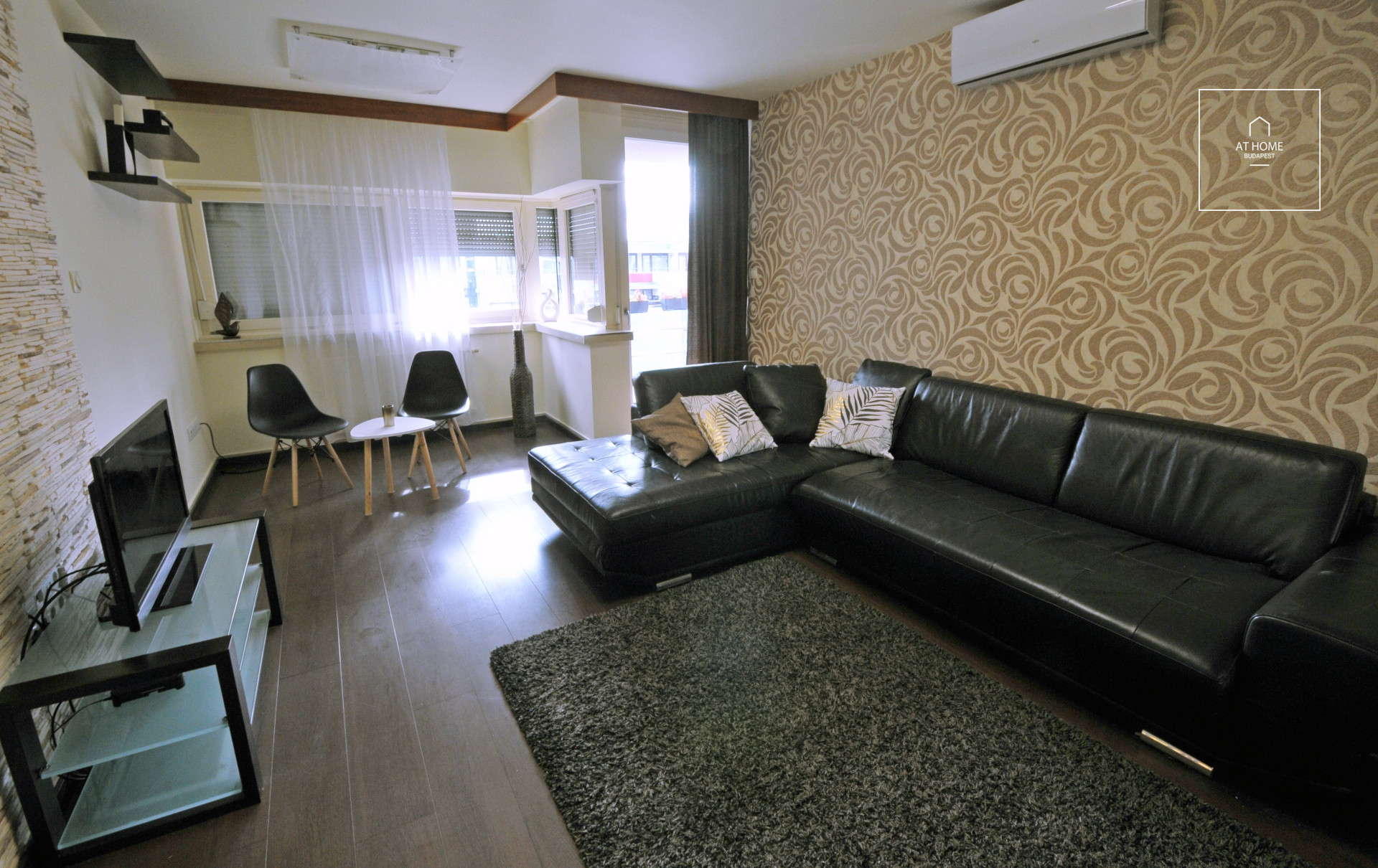 ELEGANT APARTMENT FOR SALE IN A RESINDENTIAL PARK-  XIII. DISTRICT, VIZAFOGÓ