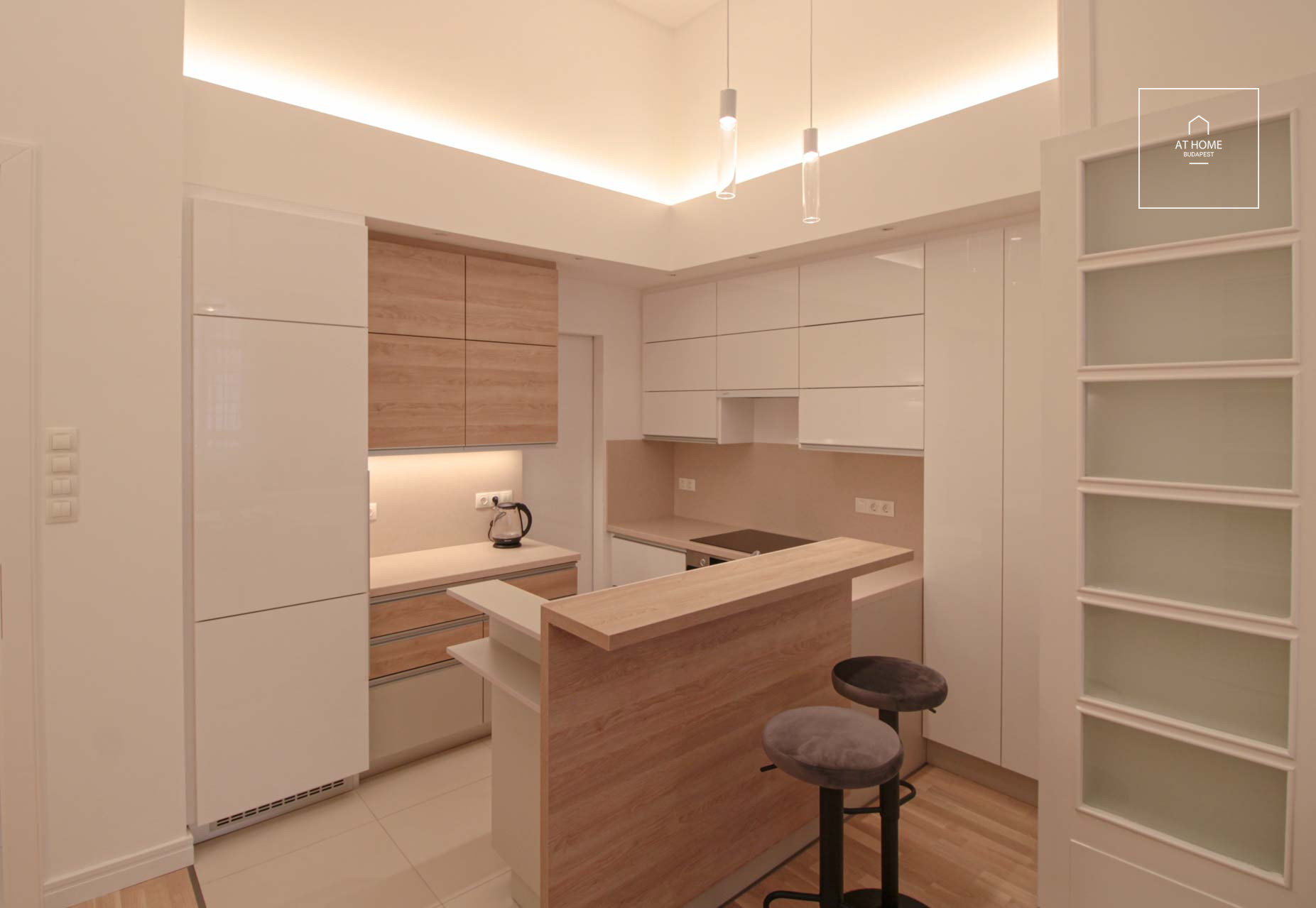 Newly refurbished apartment for rent in Lipótváros, Budapest V. district