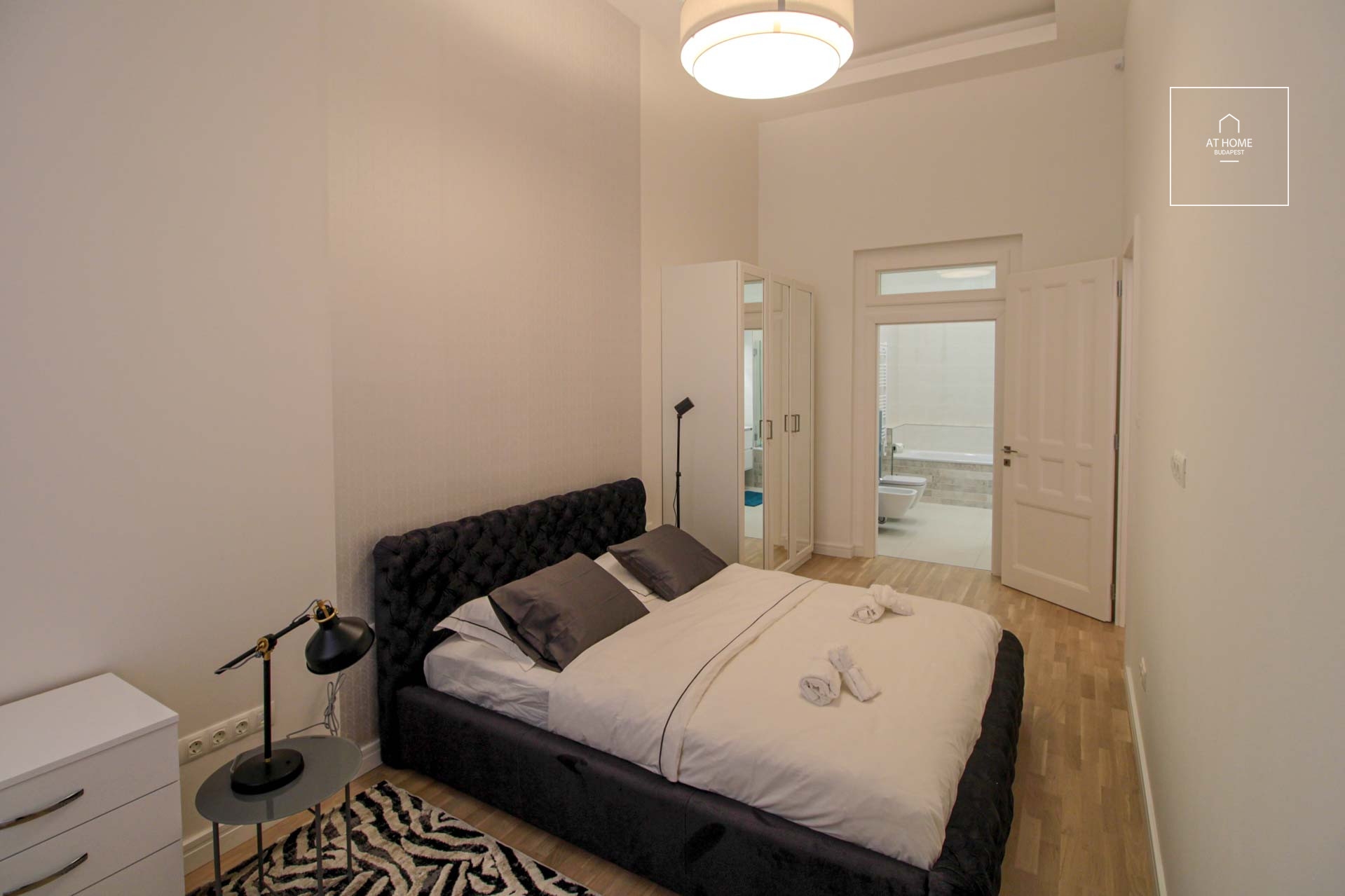 Newly refurbished apartment for rent in Lipótváros, Budapest V. district