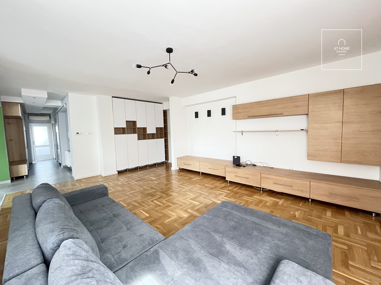 Panoramic apartment with garden connection for rent Budapest II. district Törökvész