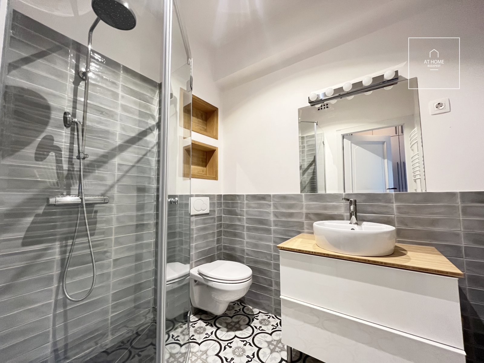 Panoramic apartment with garden connection for rent Budapest II. district Törökvész