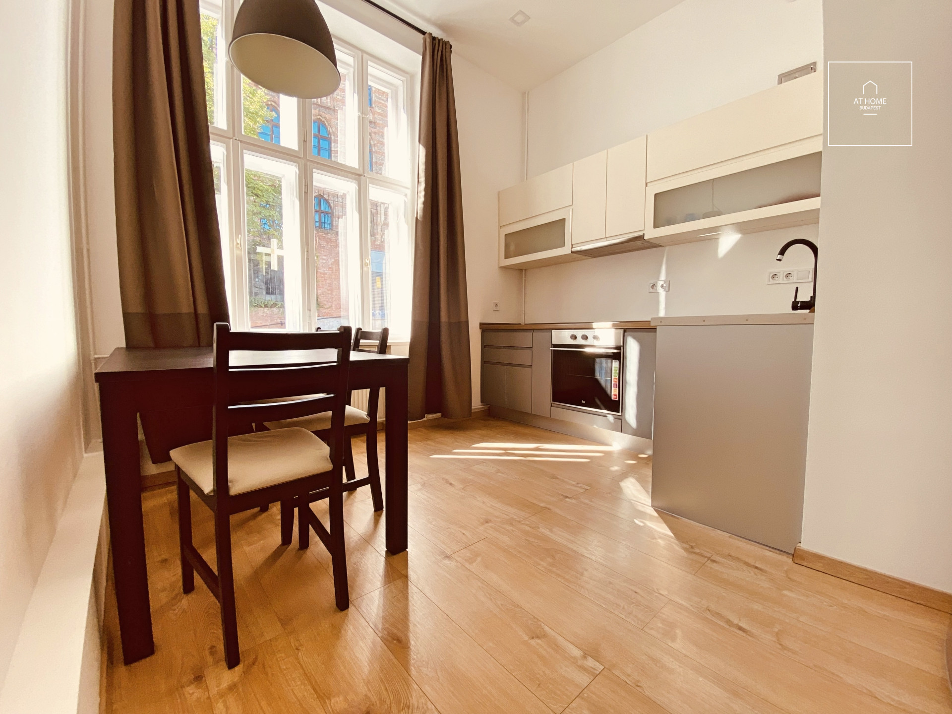 Beautifully renovated flat for rent in Budapest I. district close to Buda Castle