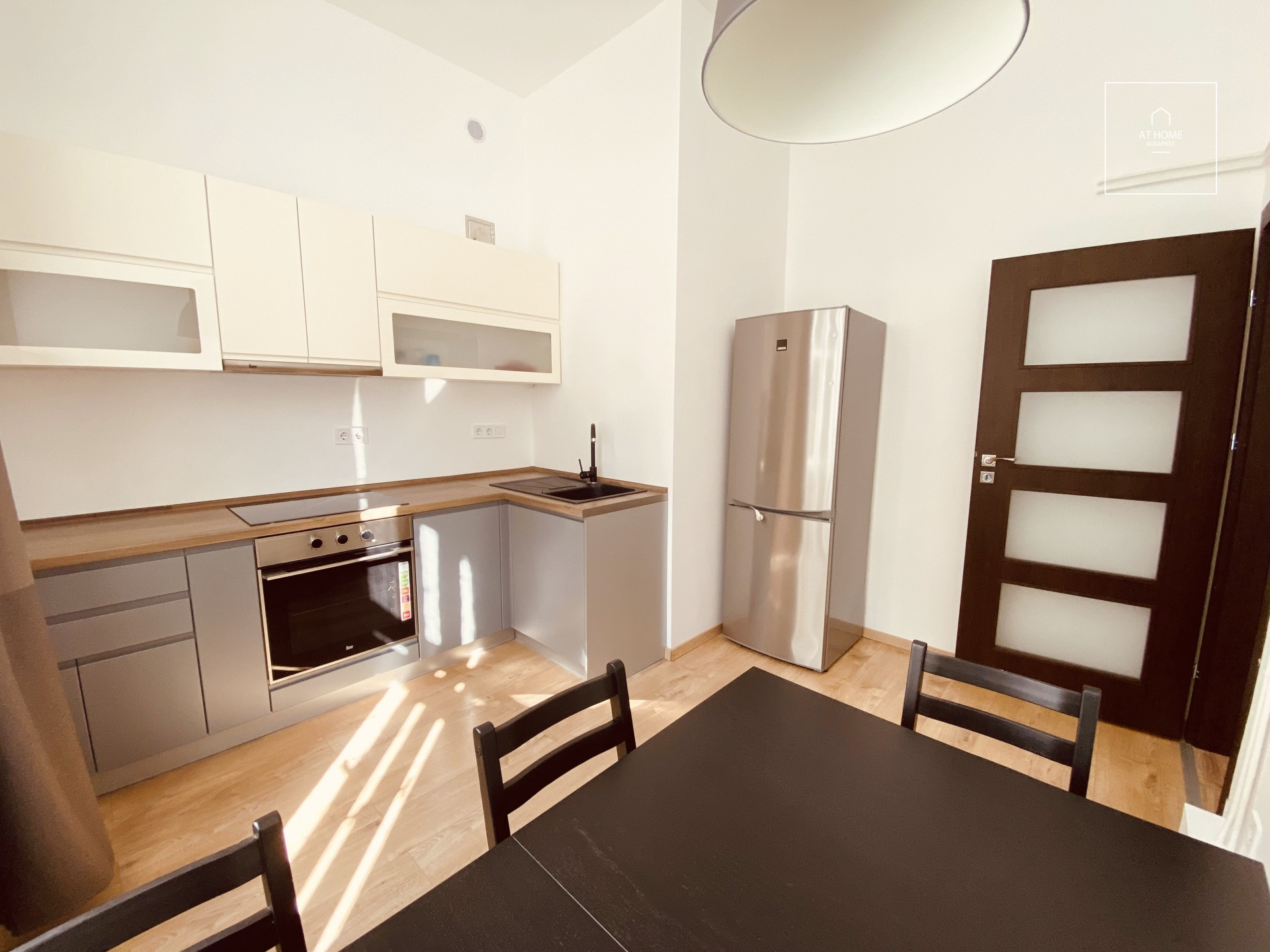 Beautifully renovated flat for rent in Budapest I. district close to Buda Castle