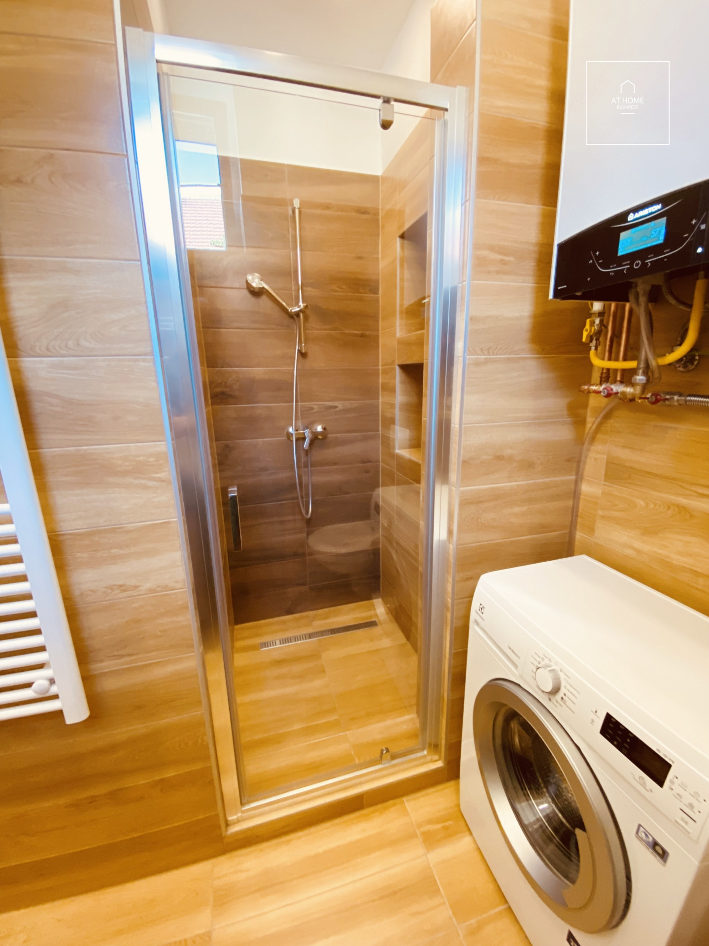 Beautifully renovated flat for rent in Budapest I. district close to Buda Castle