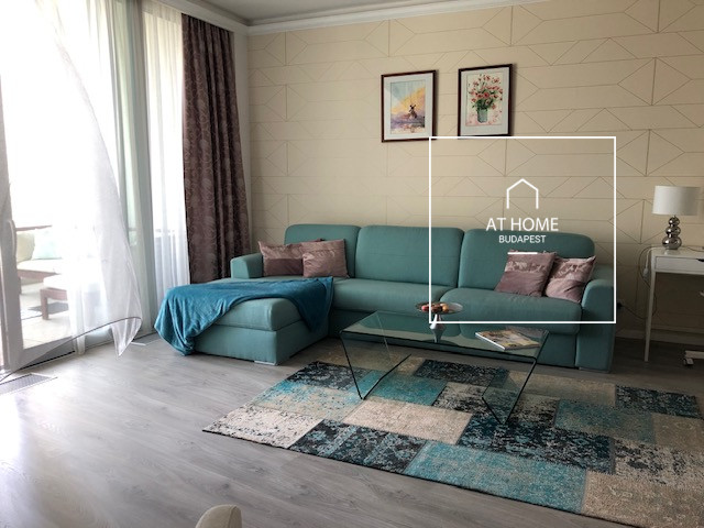 Two-bedroom exclusive apartment with panoramic views for rent in Budapest, District XIII, Marina Part