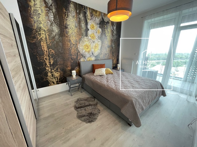 BudaPart – Exclusive 11th-floor apartment with panoramic Danube view for rent