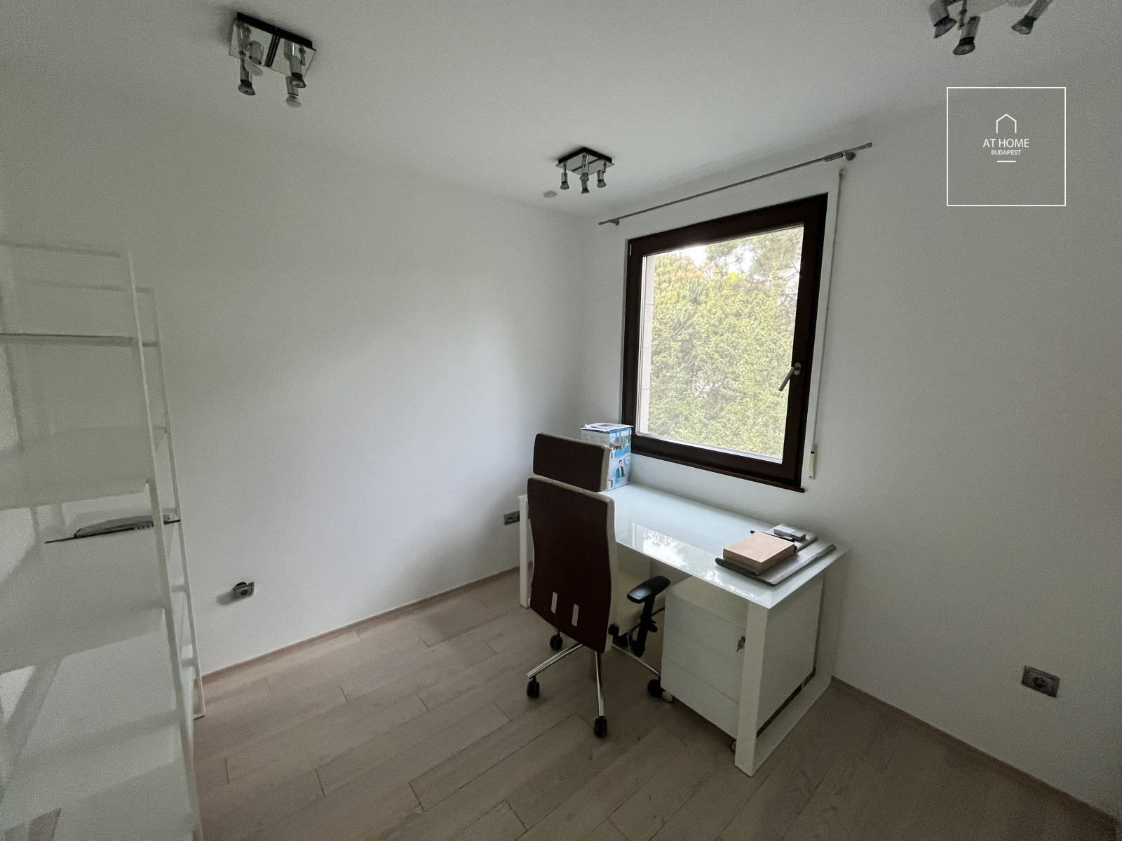 Luxurious Detached House with Indoor Pool in Rózsadomb, District II