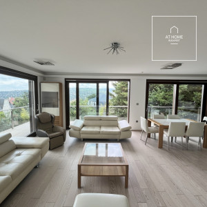 Luxurious Detached House with Indoor Pool in Rózsadomb, District II