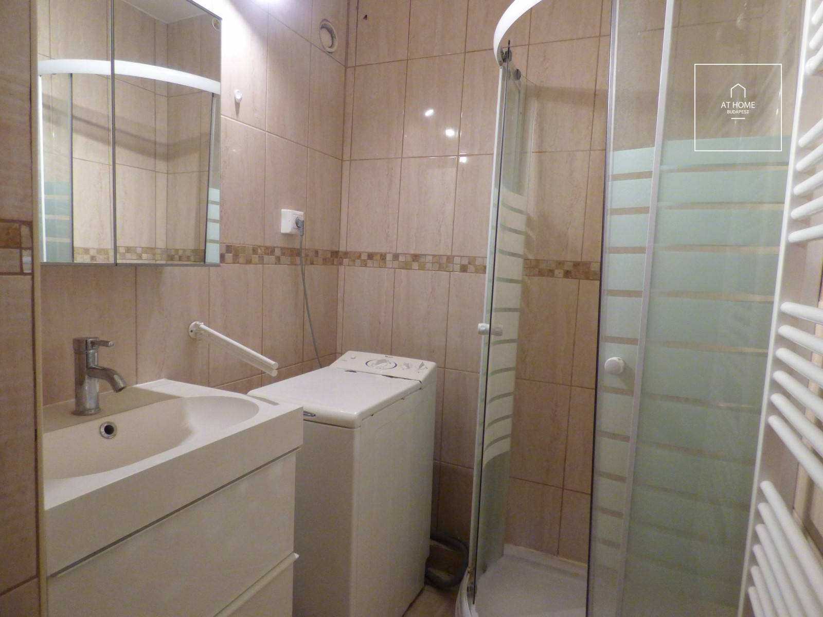 Sunny 54 sqm Apartment for Rent in Úlipótváros, District XIII
