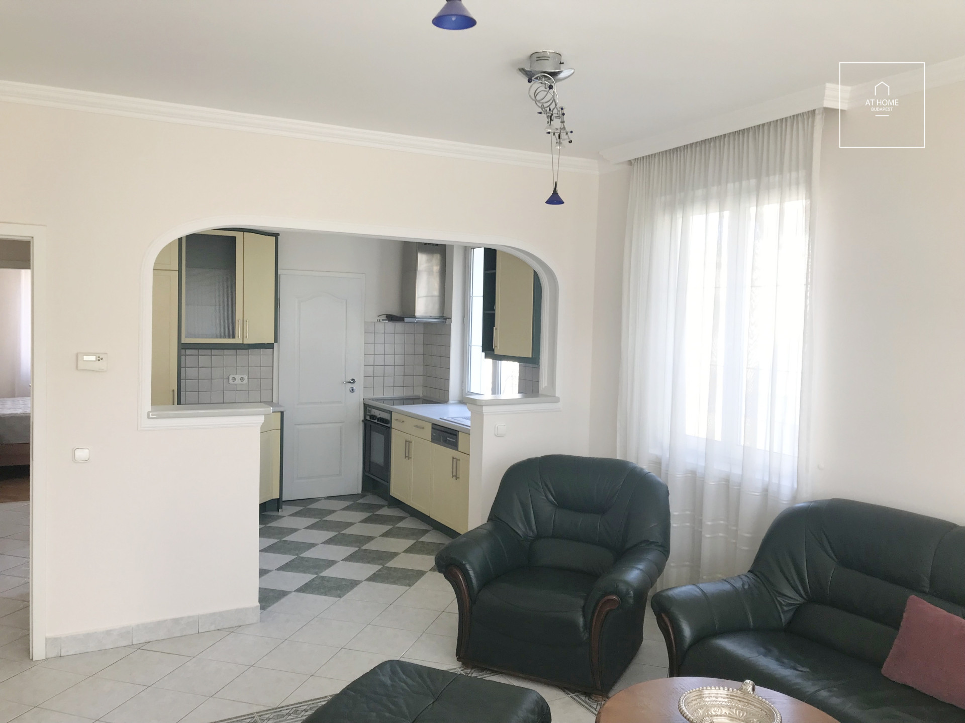 Two bedroom apartment for rent in Budapest 3rd district