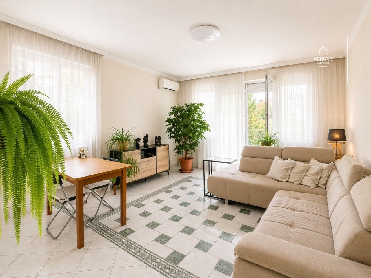 Two bedroom apartment for rent in Budapest 3rd district