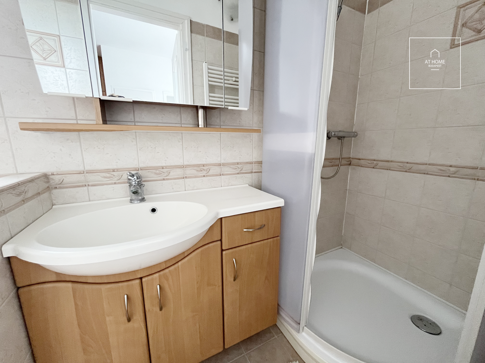 Elegant row house for rent  II/A. district, Budaliget
