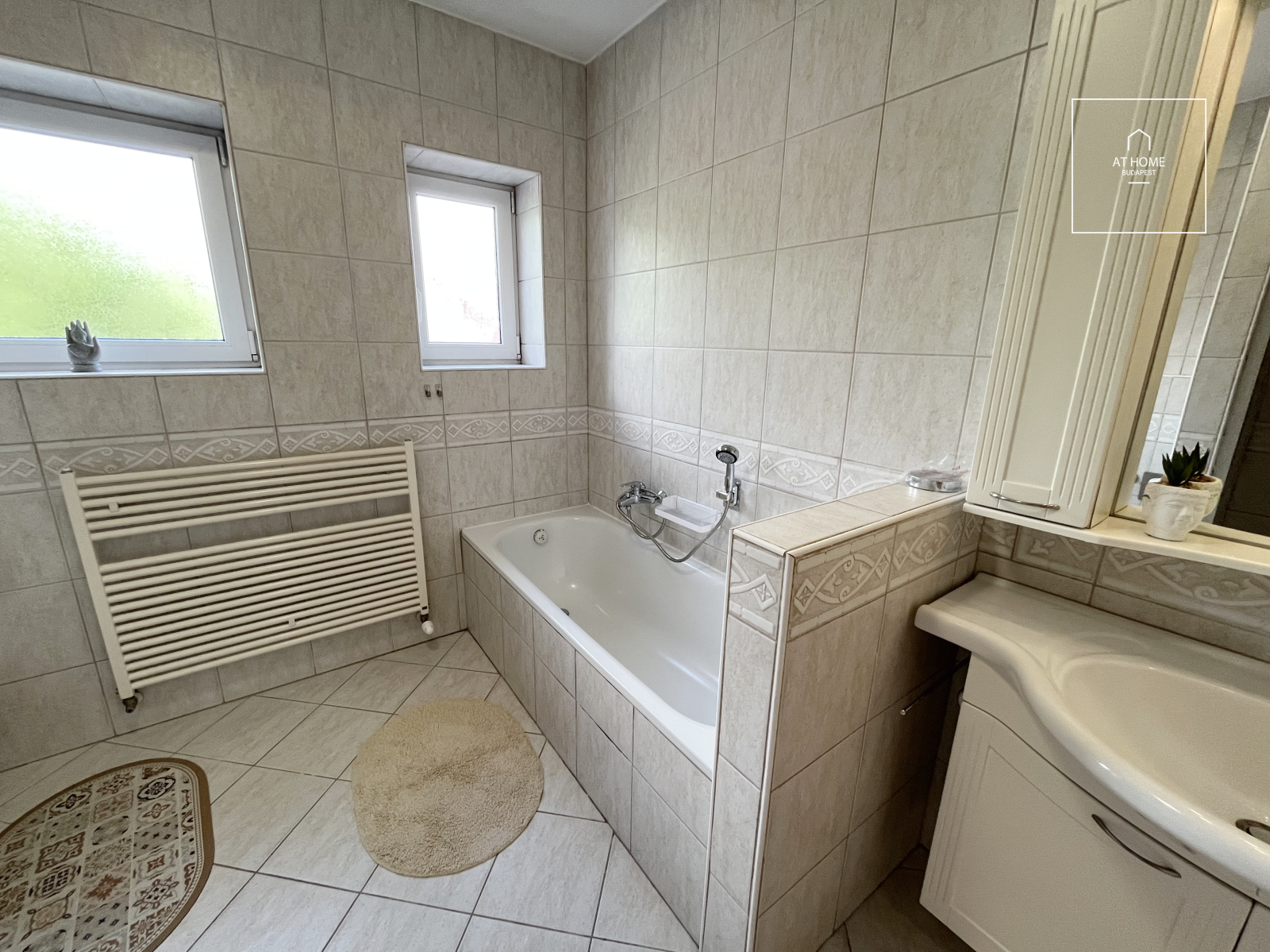 Elegant row house for rent  II/A. district, Budaliget