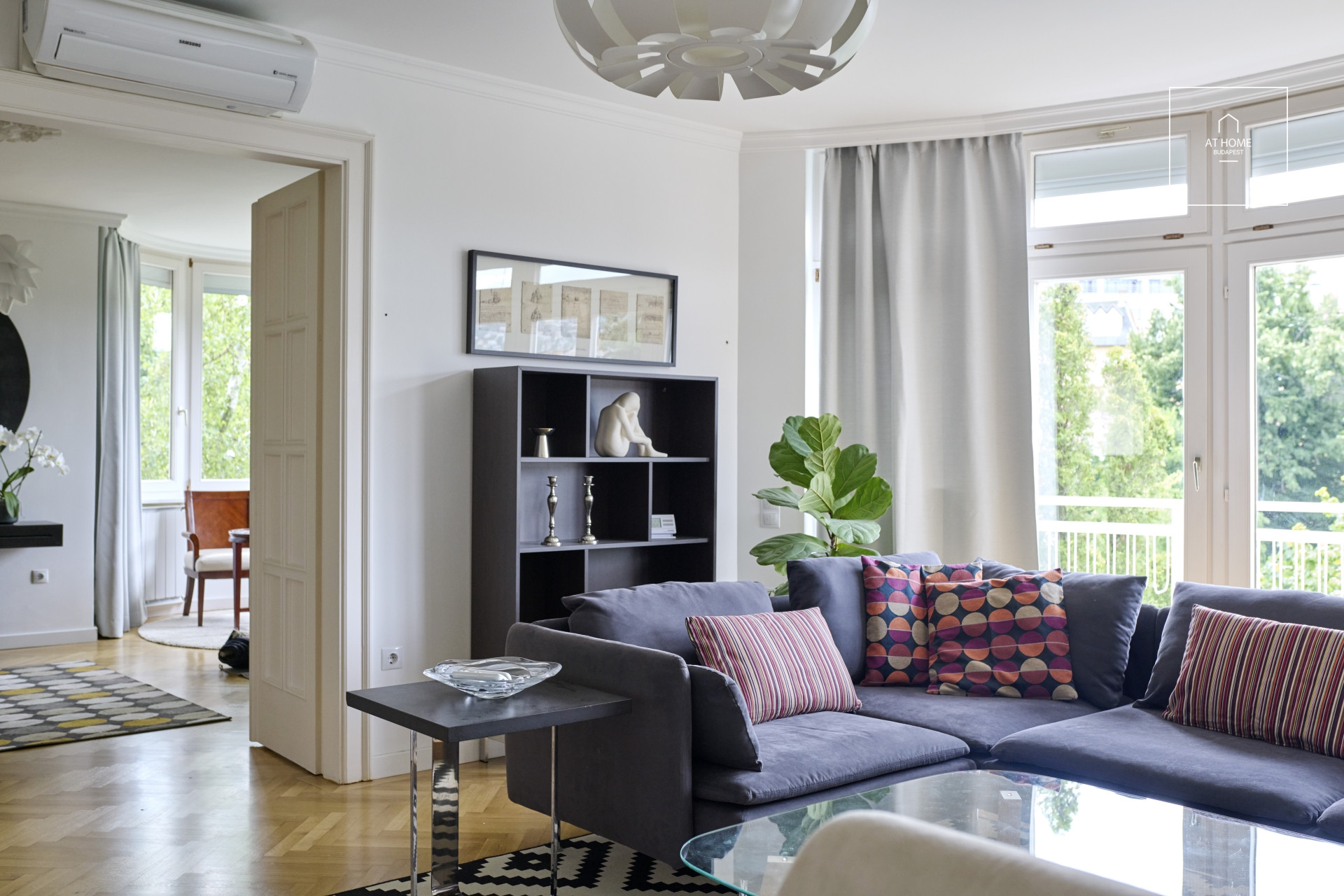 Elegant Panoramic Apartment in Budapest\'s 1st District