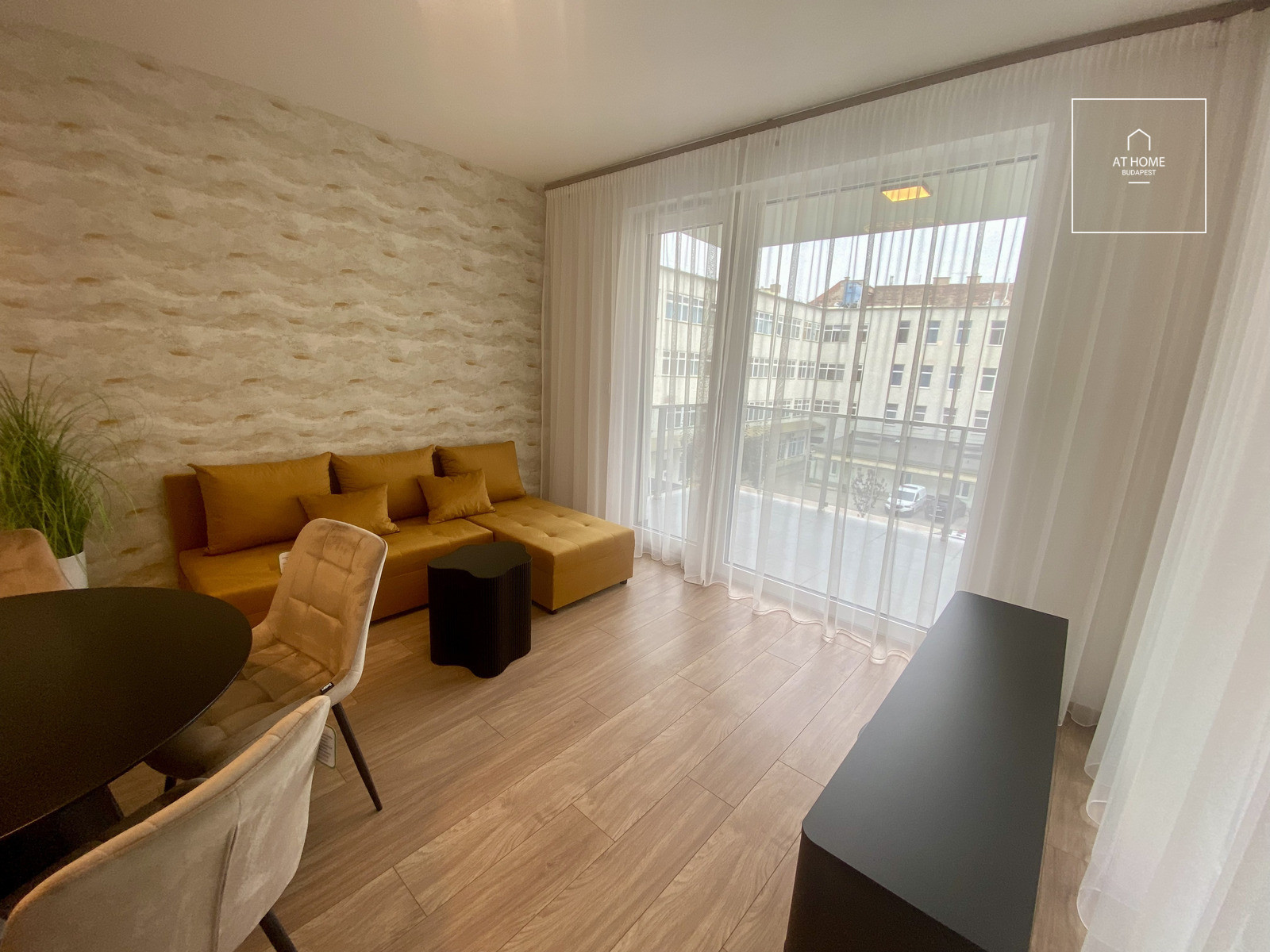 Newly-built 54 sqm Apartment with Terrace for Rent in a Condominium in Lőportárdűlő, District XIII