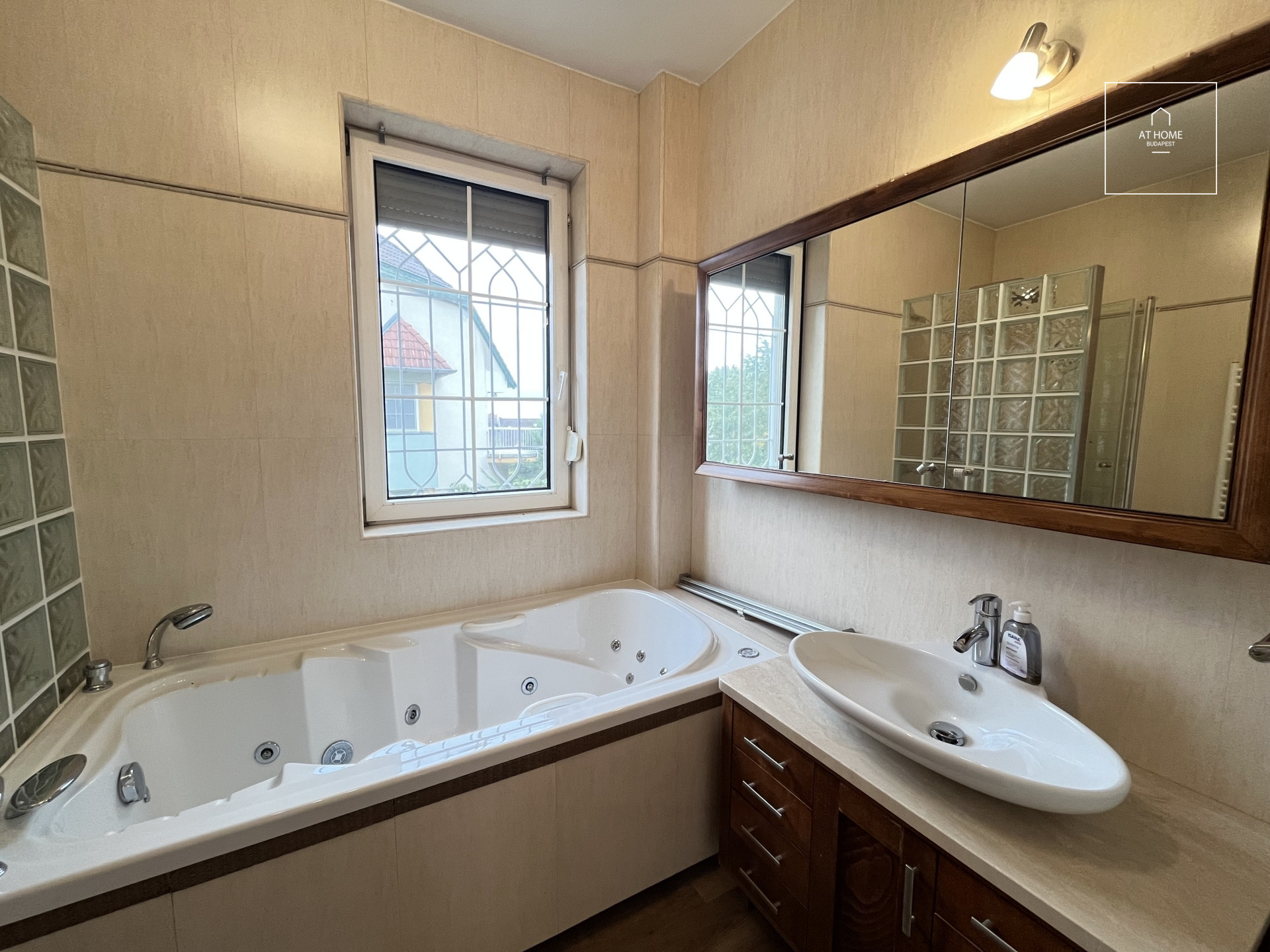 Kertkapcsolatos lakás kiadó Budapest II. kerület Pálvölgy