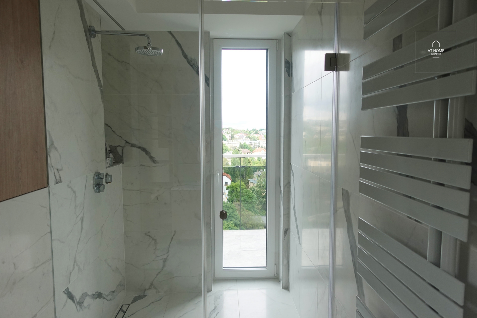 Exclusive panoramic penthouse residence for sale in Rézmál, Budapest’s 2nd district