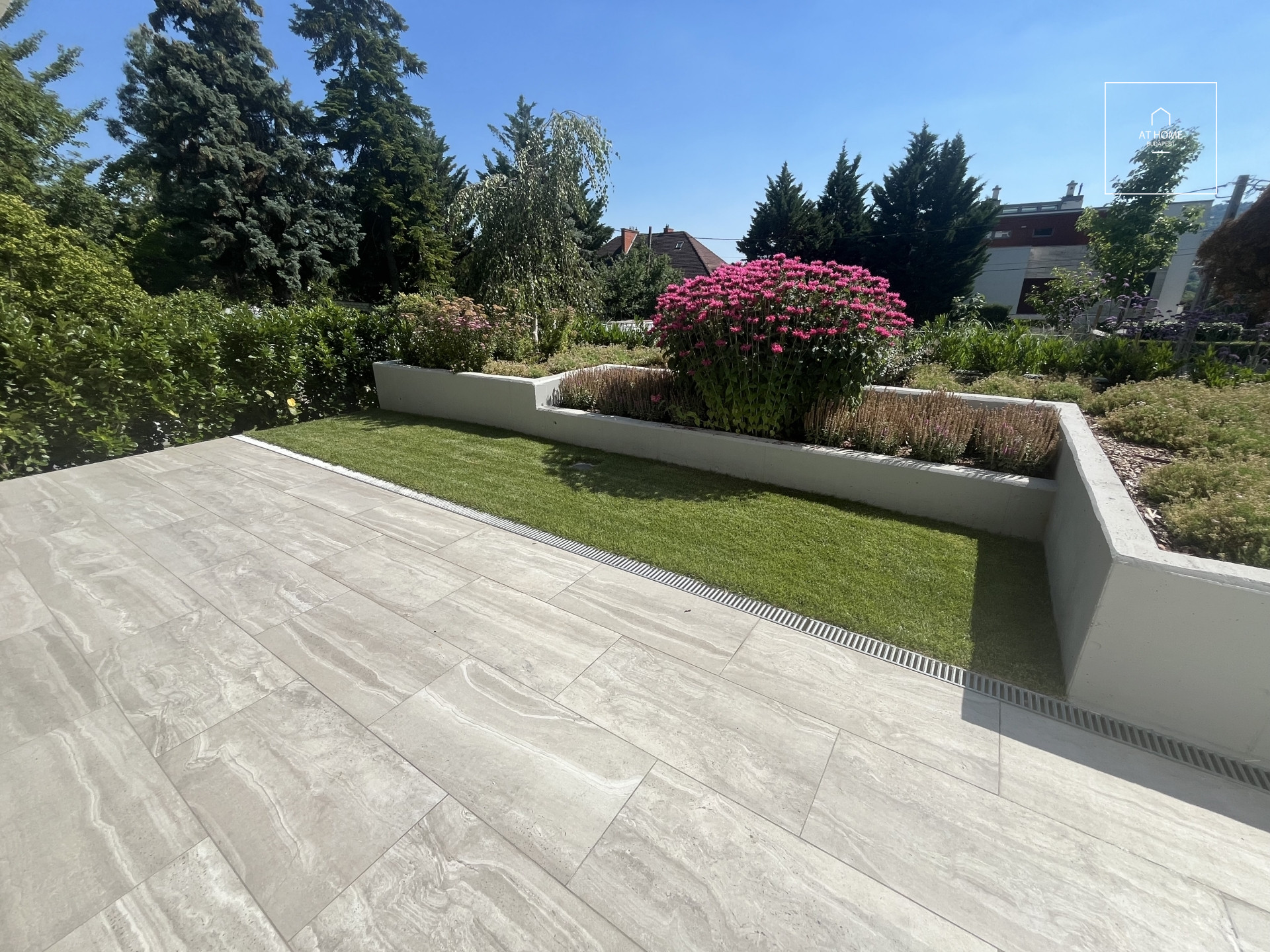Newly-built luxury apartment with exclusive garden for sale in Törökvész, 2nd district, Budapest