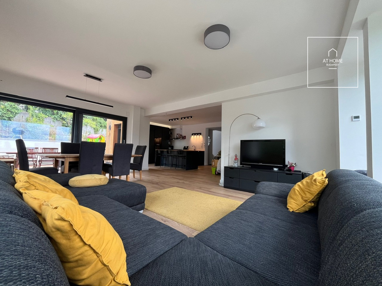 Newly built family house in Budapest, III. district