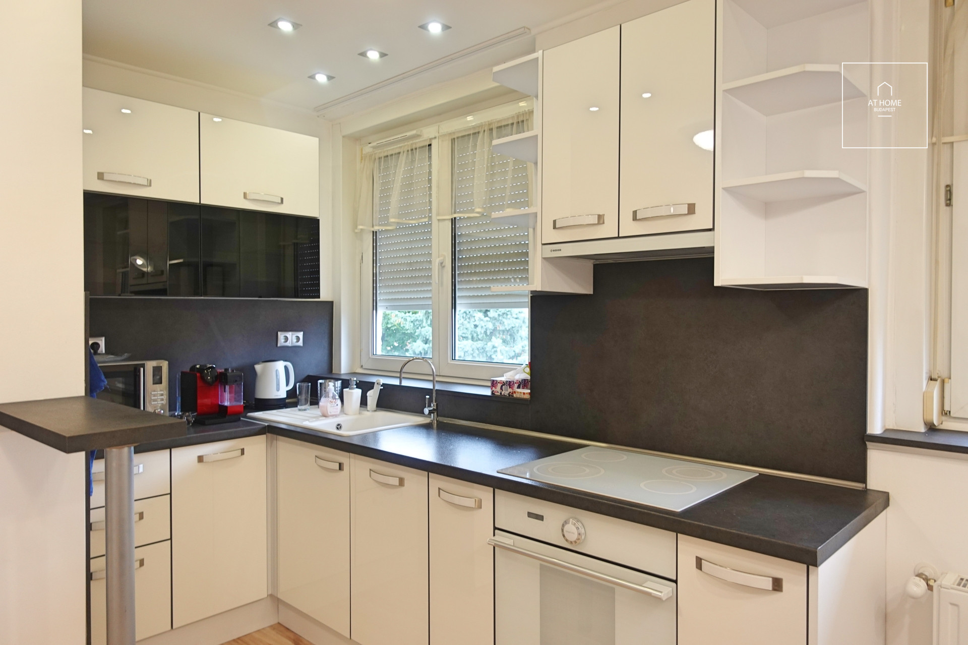 1 Bedroom 1 livingroom exclusive apartment for rent in district I. of Budapest