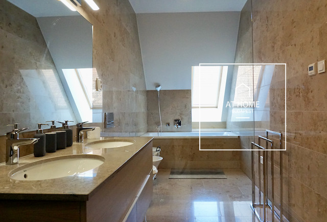 Exclusive apartment for rent in the V. district Budapest