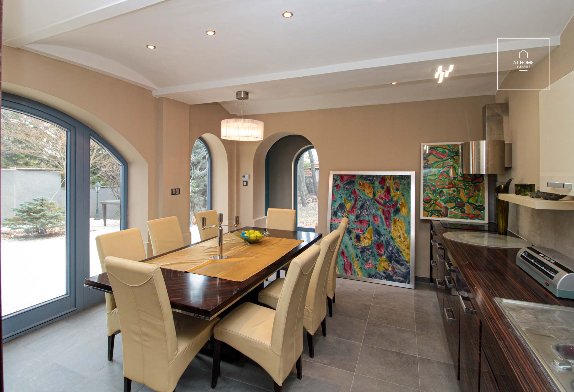 Exclusive garden-connected villa apartment Budapest XII. district Virányos