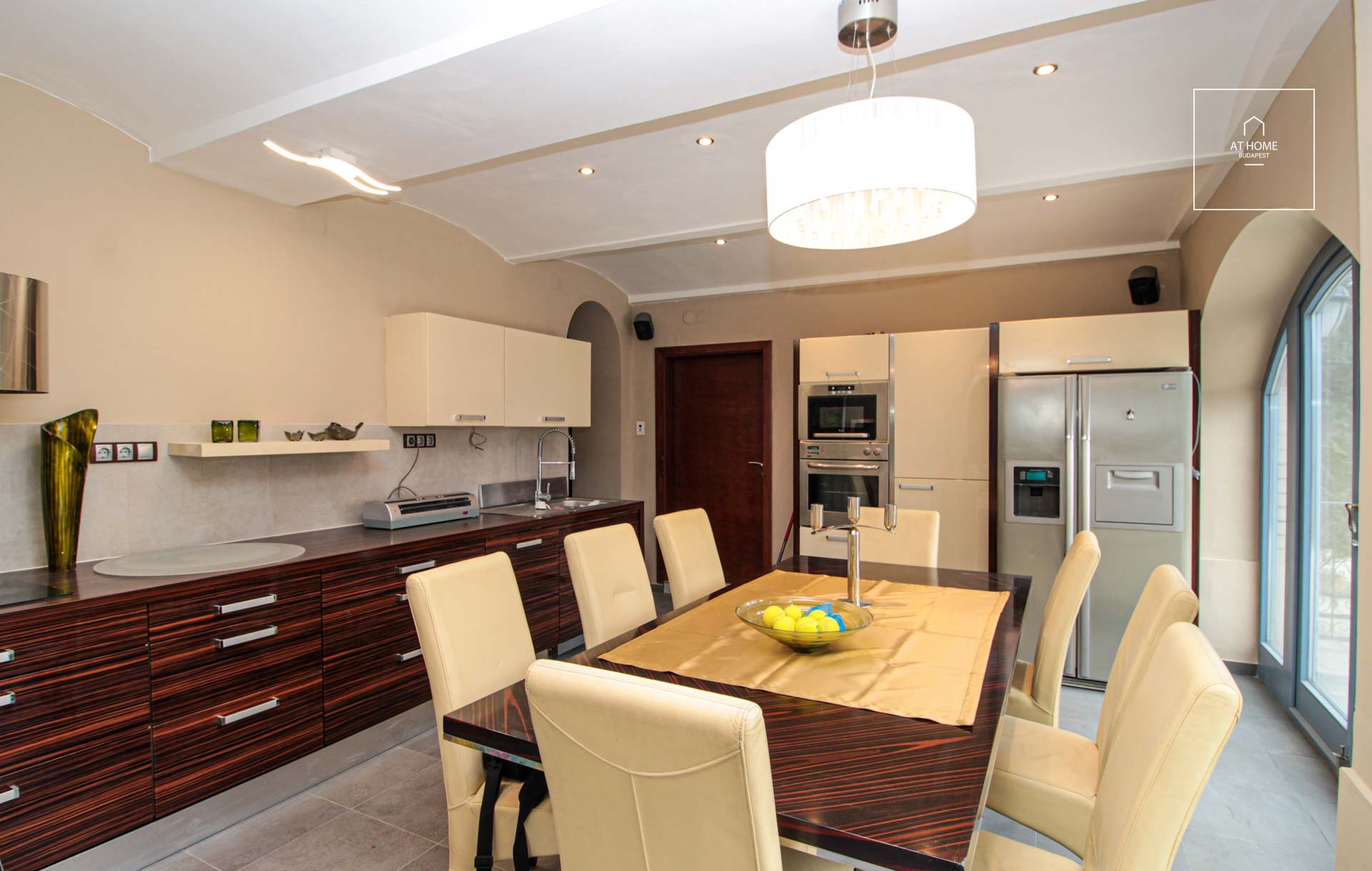 Exclusive garden-connected villa apartment Budapest XII. district Virányos