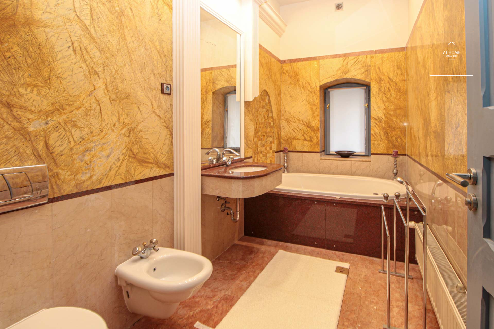 Exclusive garden-connected villa apartment Budapest XII. district Virányos