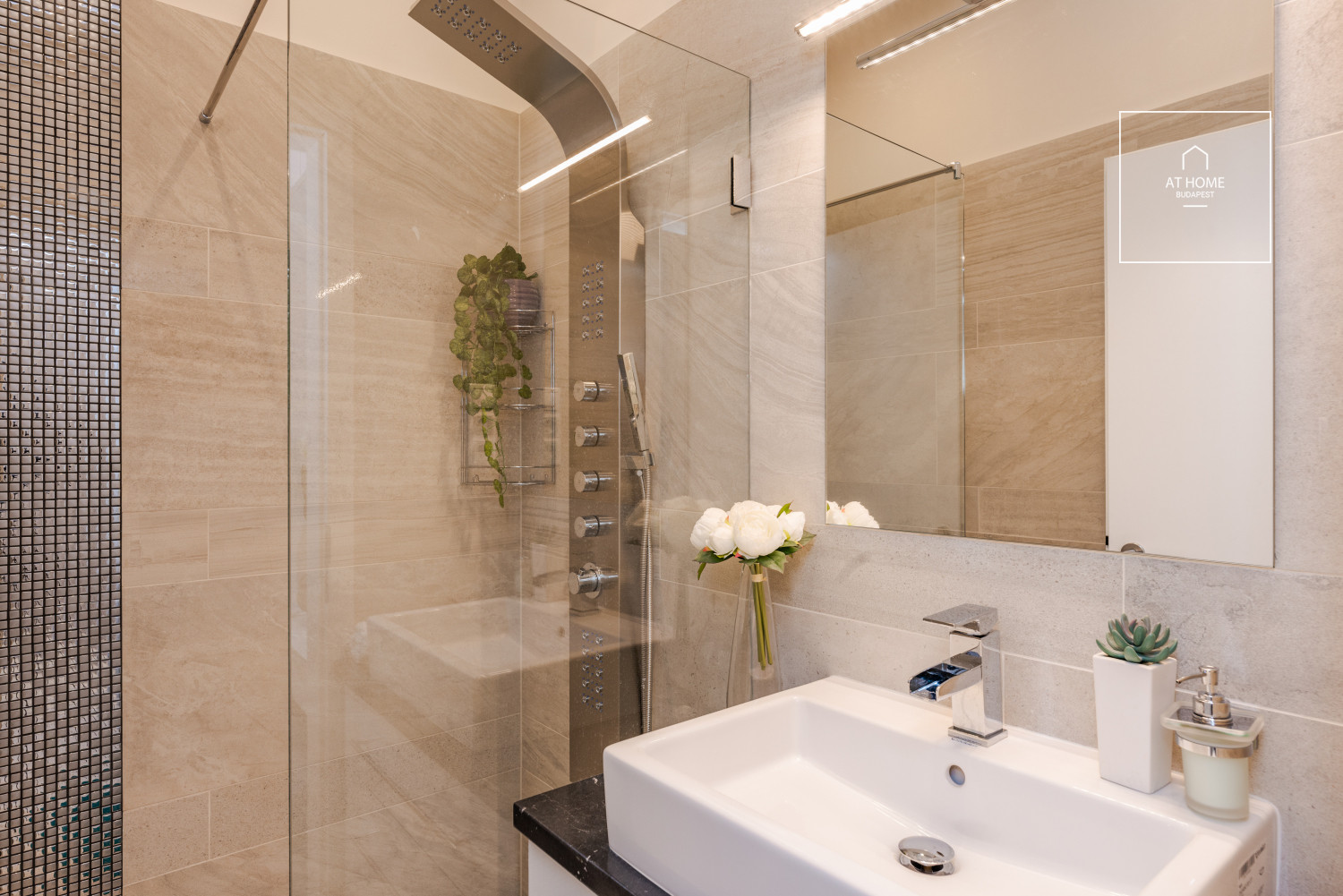 Newly built 2-bedroom apartment for rent in Budapest VI. district