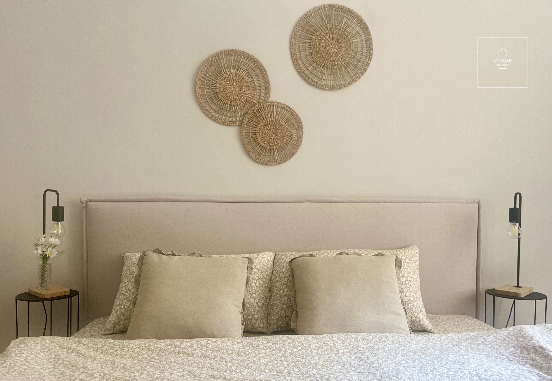 Premium renovated classical apartment for rent in Budapest, District VII, Erzsébetváros.