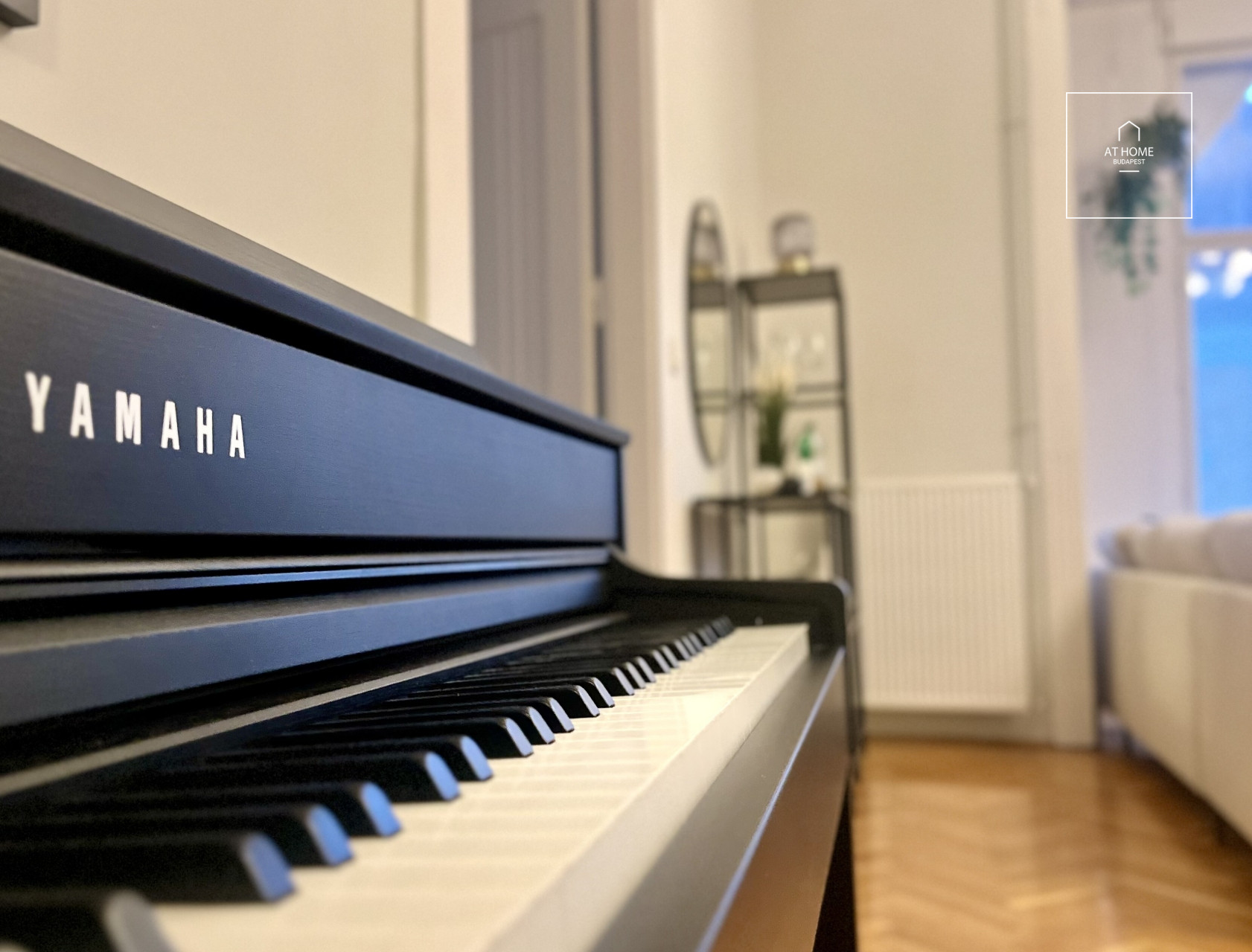 Premium renovated classical apartment for rent in Budapest, District VII, Erzsébetváros.