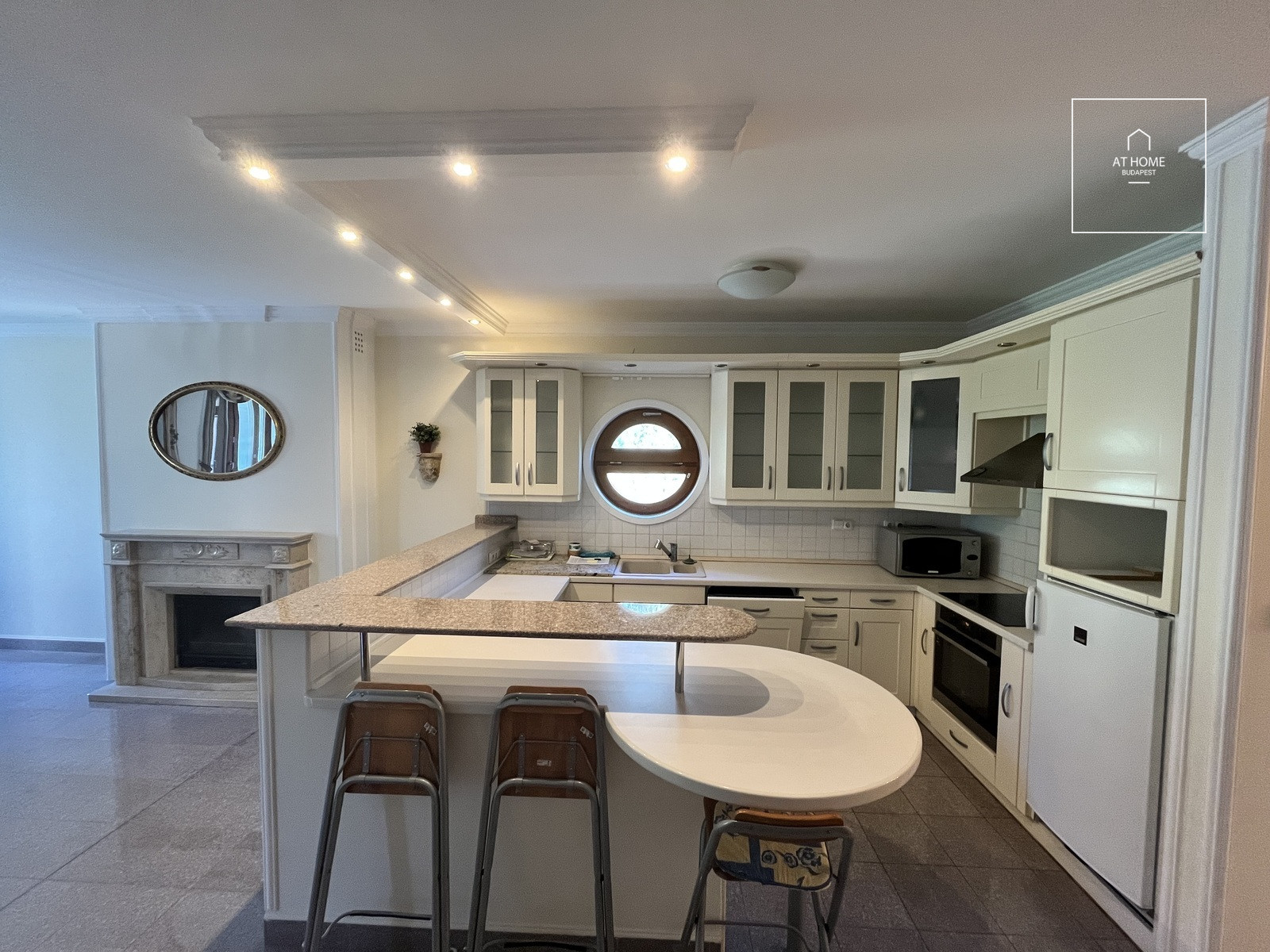 Premium Apartment in an Exclusive Residential Park in District II