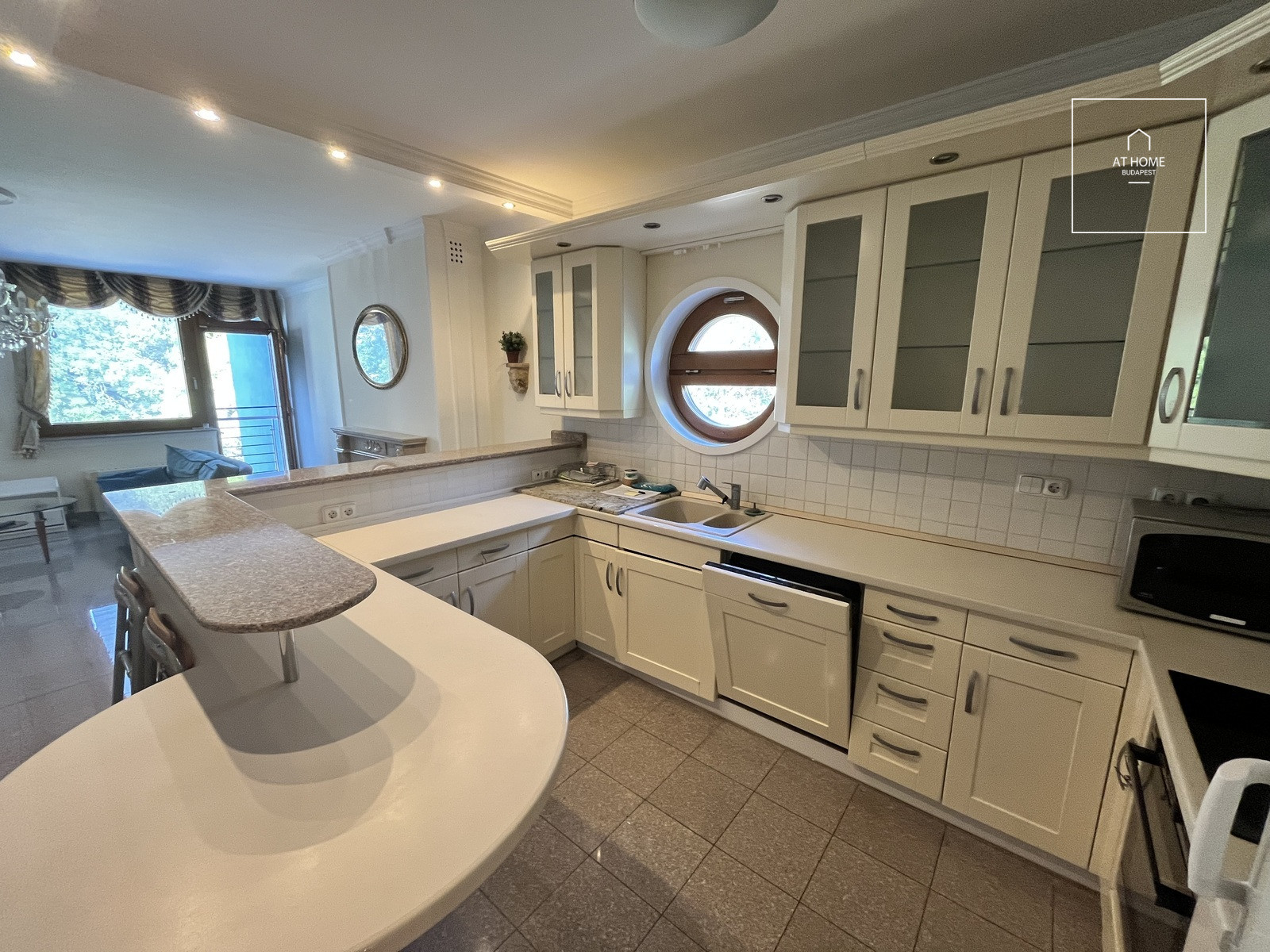Premium Apartment in an Exclusive Residential Park in District II