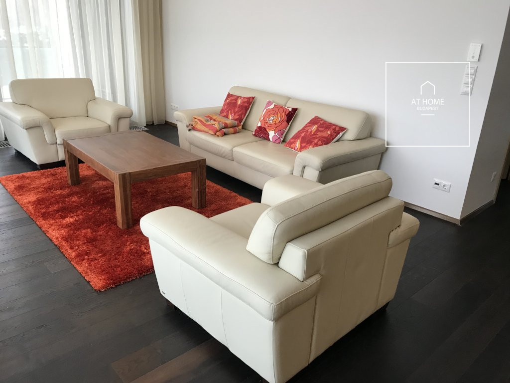 Elegant Furnished Apartment in a Quiet Area of Budapest\'s 2nd District