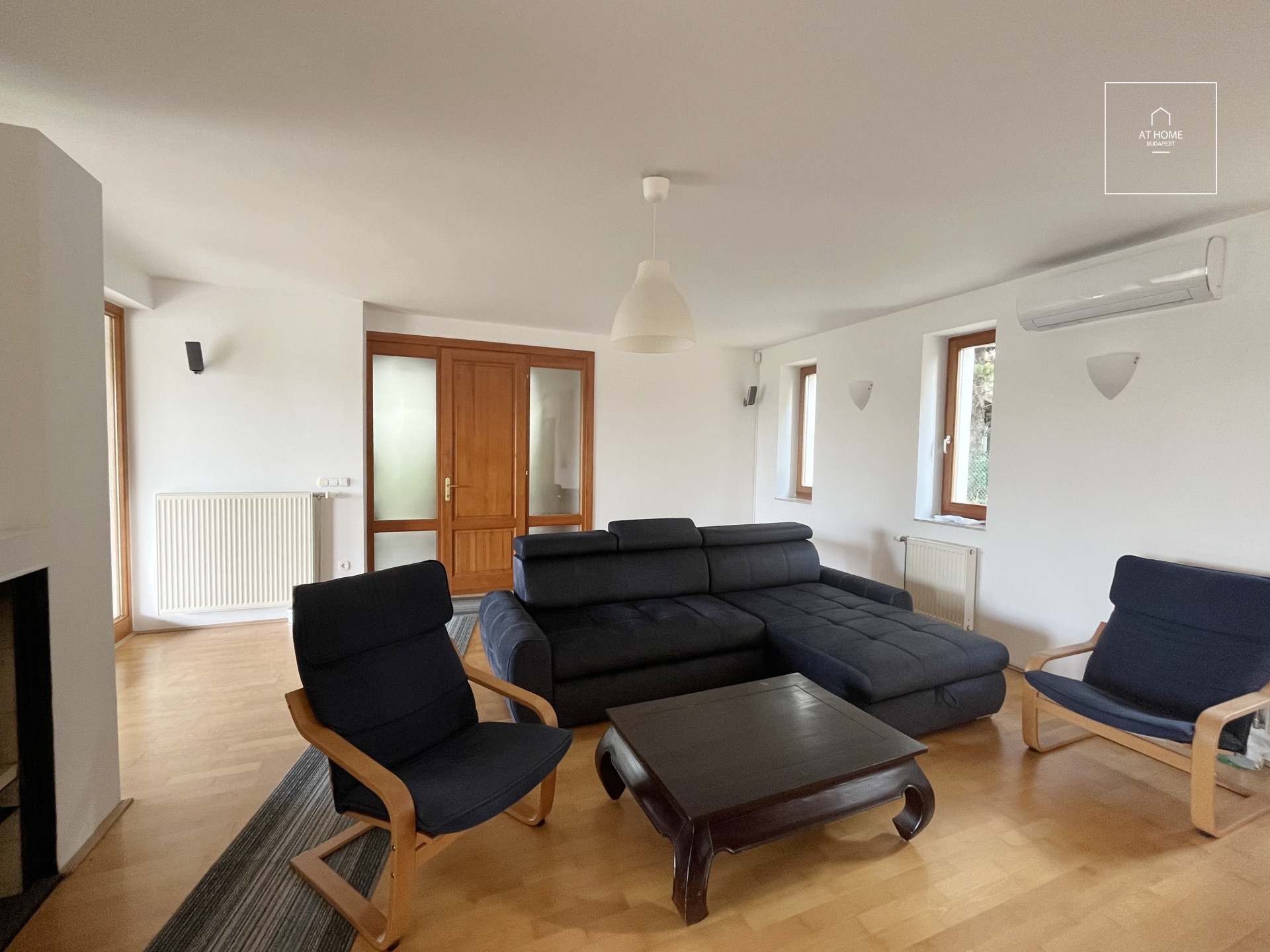 High-Quality Family Home for Sale in the Barackos Neighborhood of Budakeszi