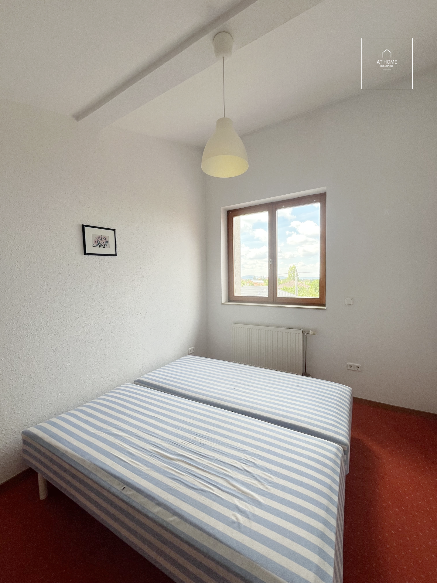 High-Quality Family Home for Sale in the Barackos Neighborhood of Budakeszi