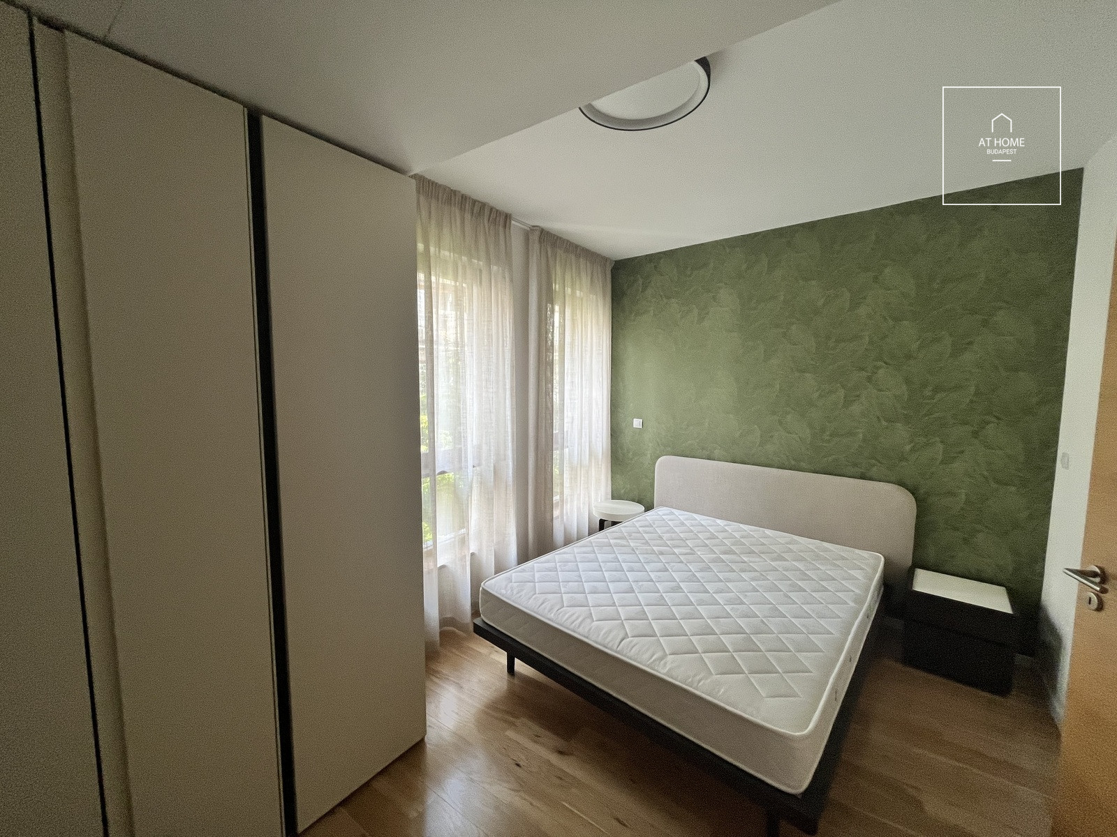 Modern Furnished Apartment Near Oktogon, Budapest\'s 6th District