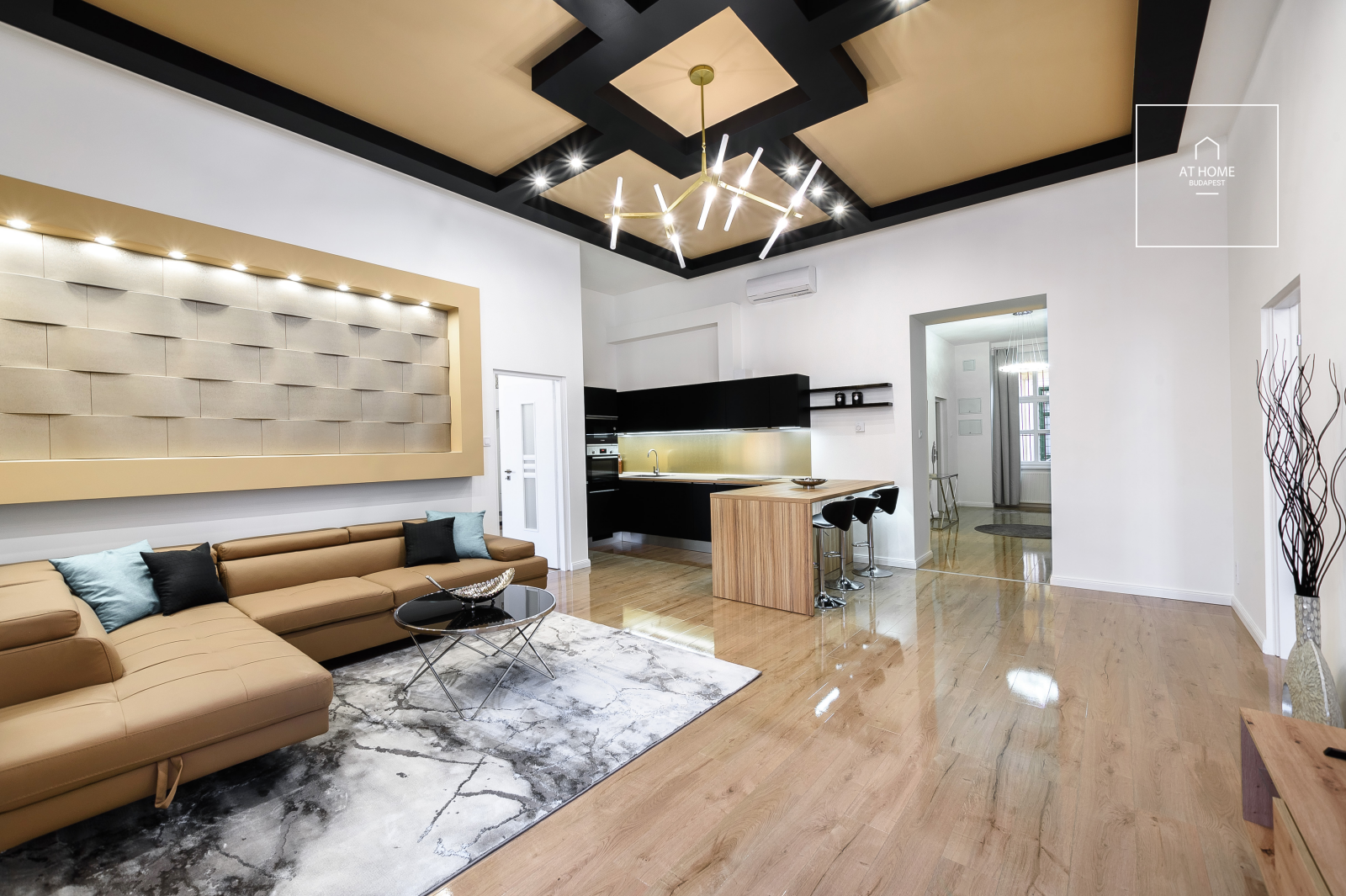 Timeless Elegance in the Heart of Budapest – Exclusive 128 sqm Grand Apartment for Sale in Erzsébetváros