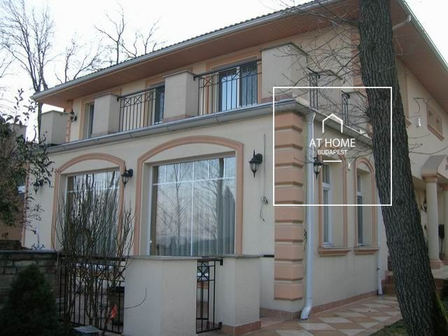 Exclusive detached house  II/A. district, Adyliget