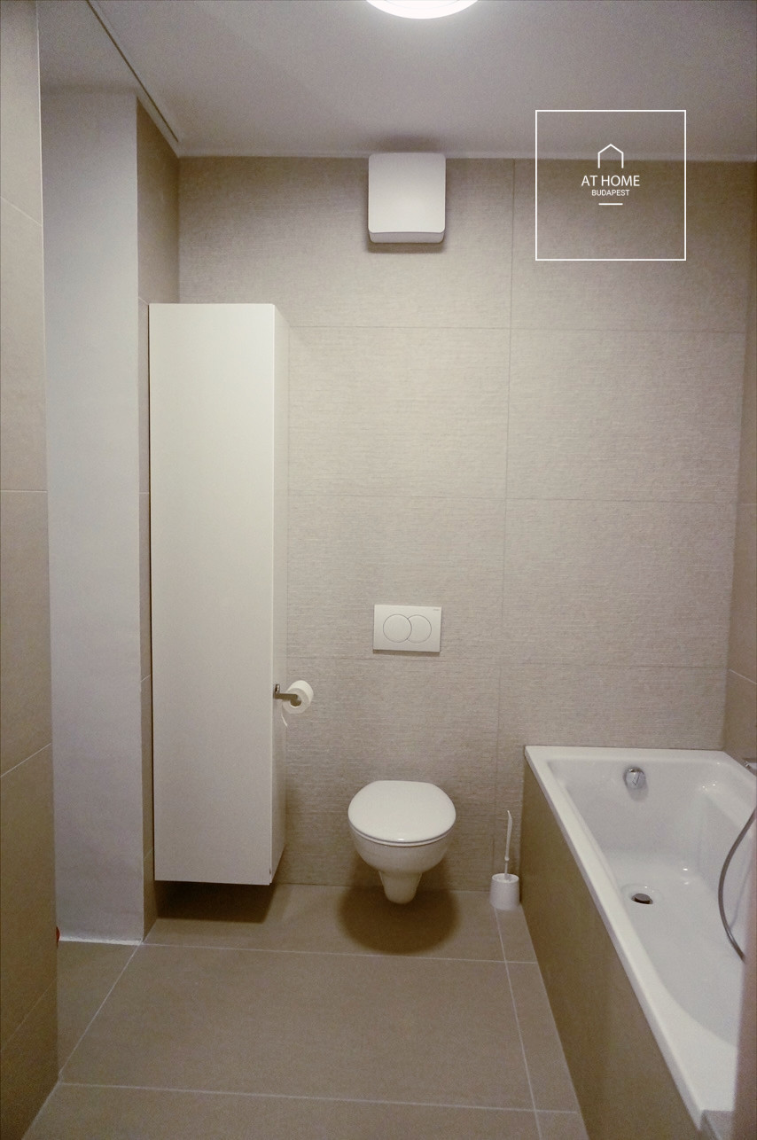Newly built, two-bedroom apartment in Budapest\'s 6th district, Terézváros