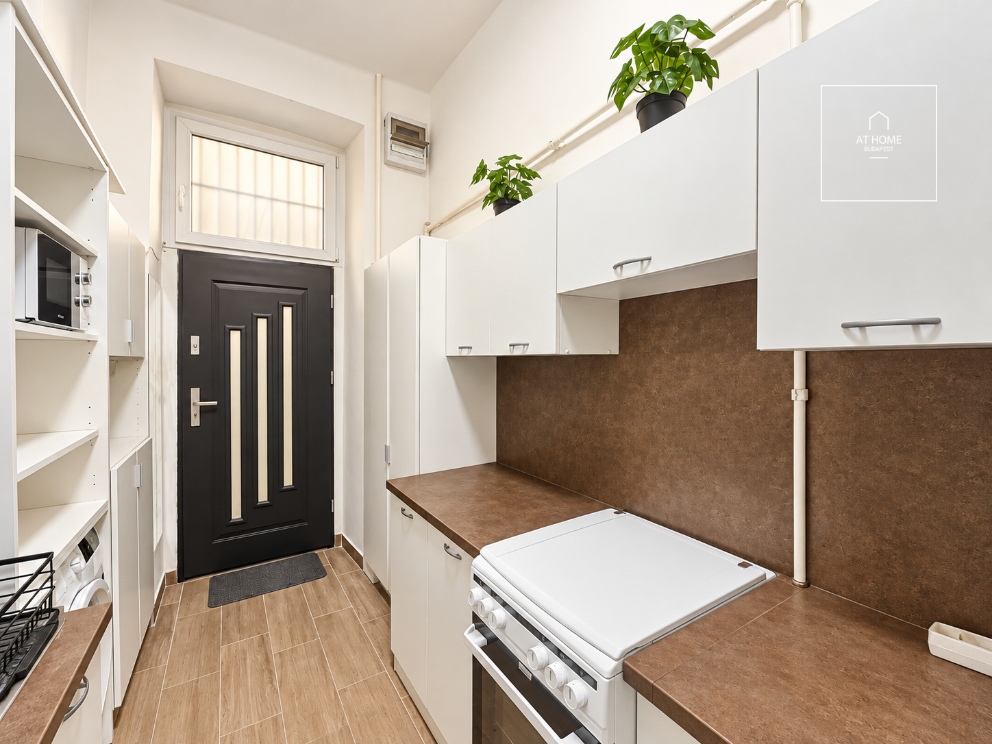 Renovated apartment with a gallery for sale in Krisztinaváros, Budapest.