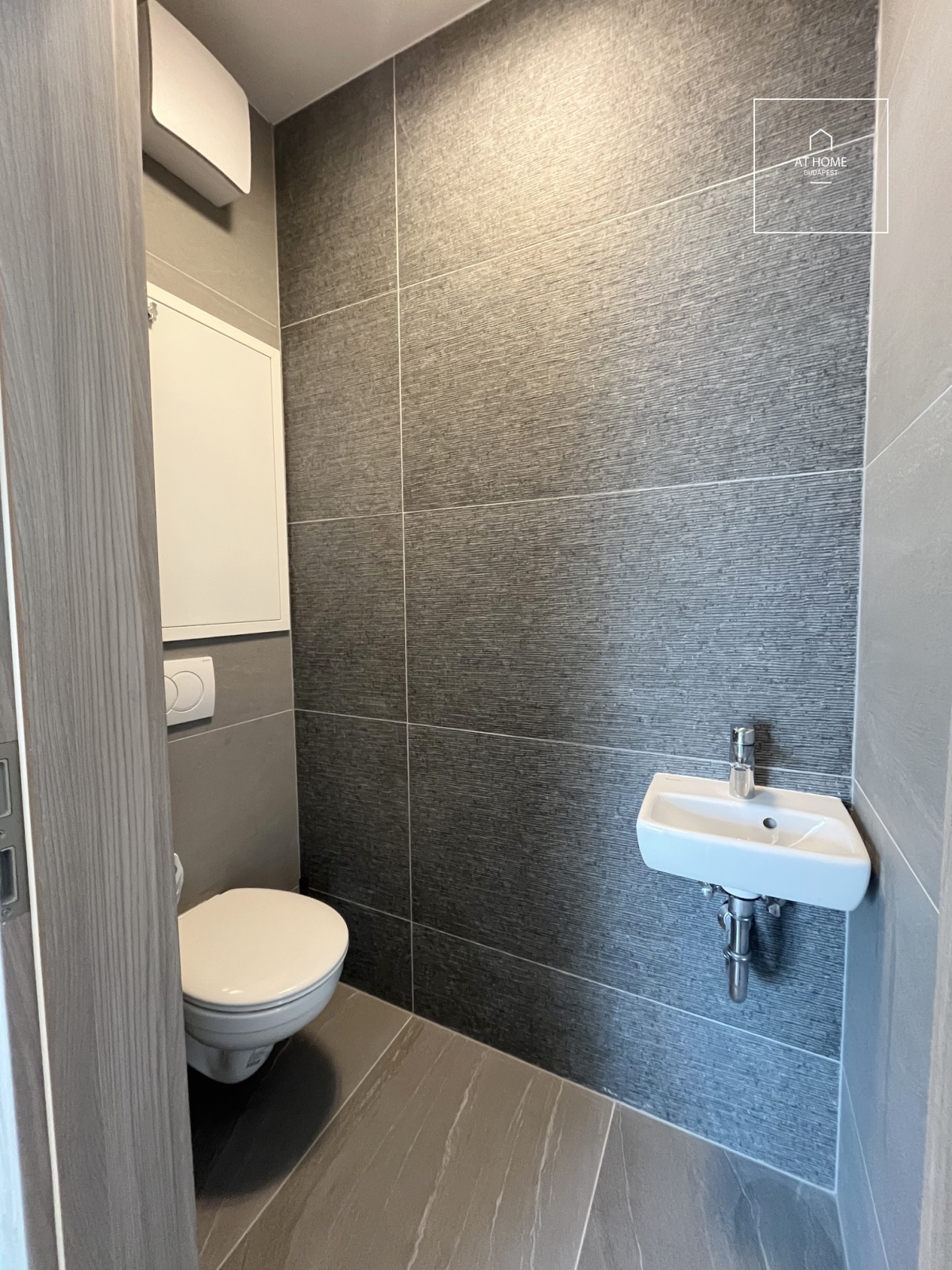Modern Apartment for Rent in the Heart of Terézváros