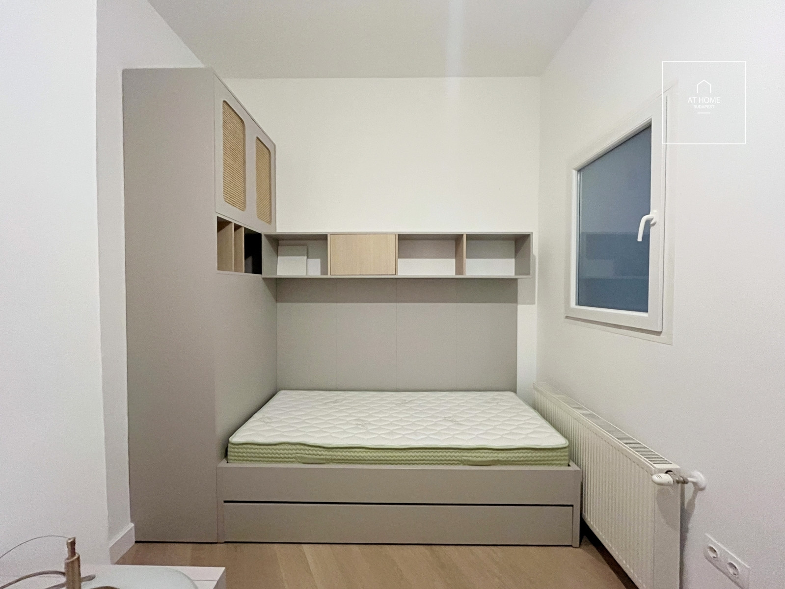Exclusive, newly renovated apartment in the heart of Budapest, near Szabadság Square