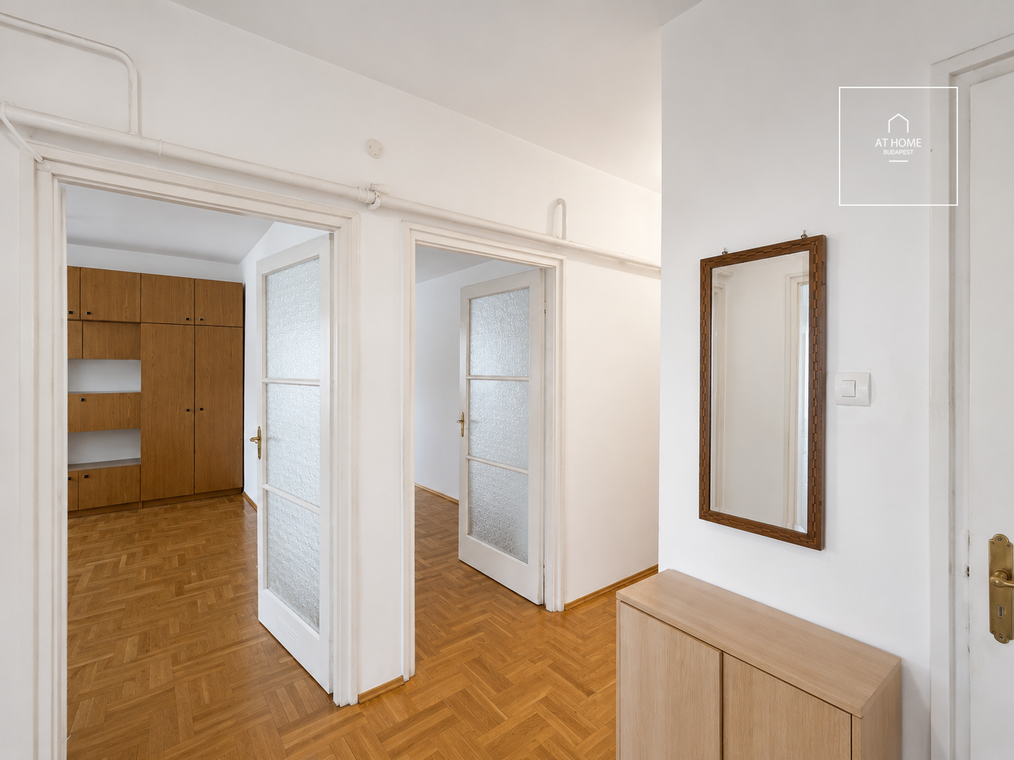 3-room apartment for sale with panoramic view and balcony in one of the most sought-after streets of Törökvész