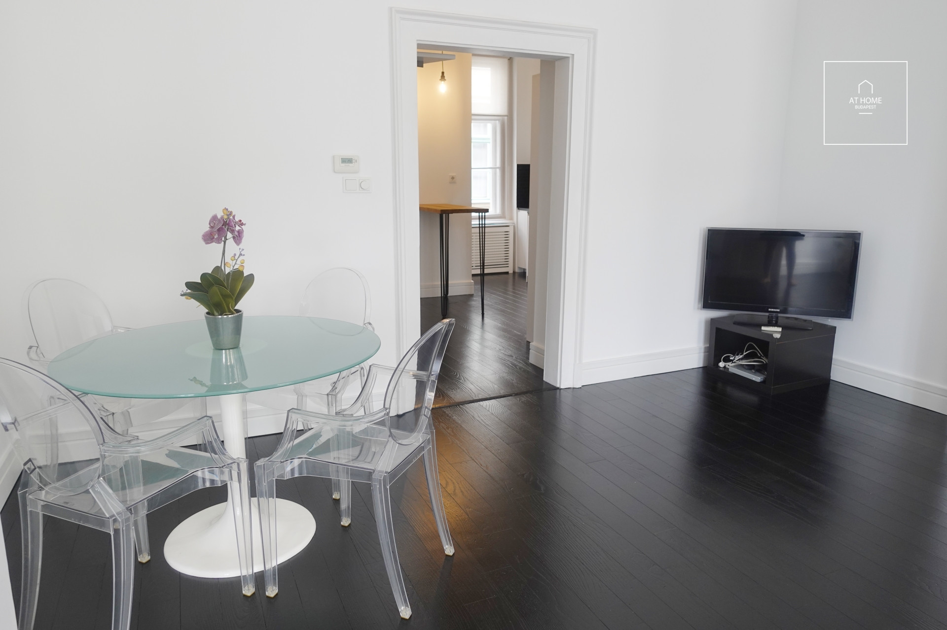 Elegant Three-Level Apartment with Panoramic Terrace for Rent in the Heart of Budapest