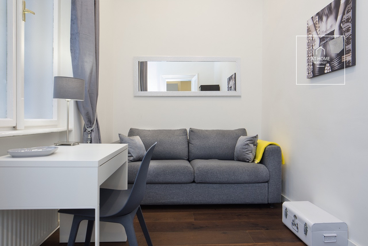 Elegant apartment for rent Budapest VI. district, Terézváros