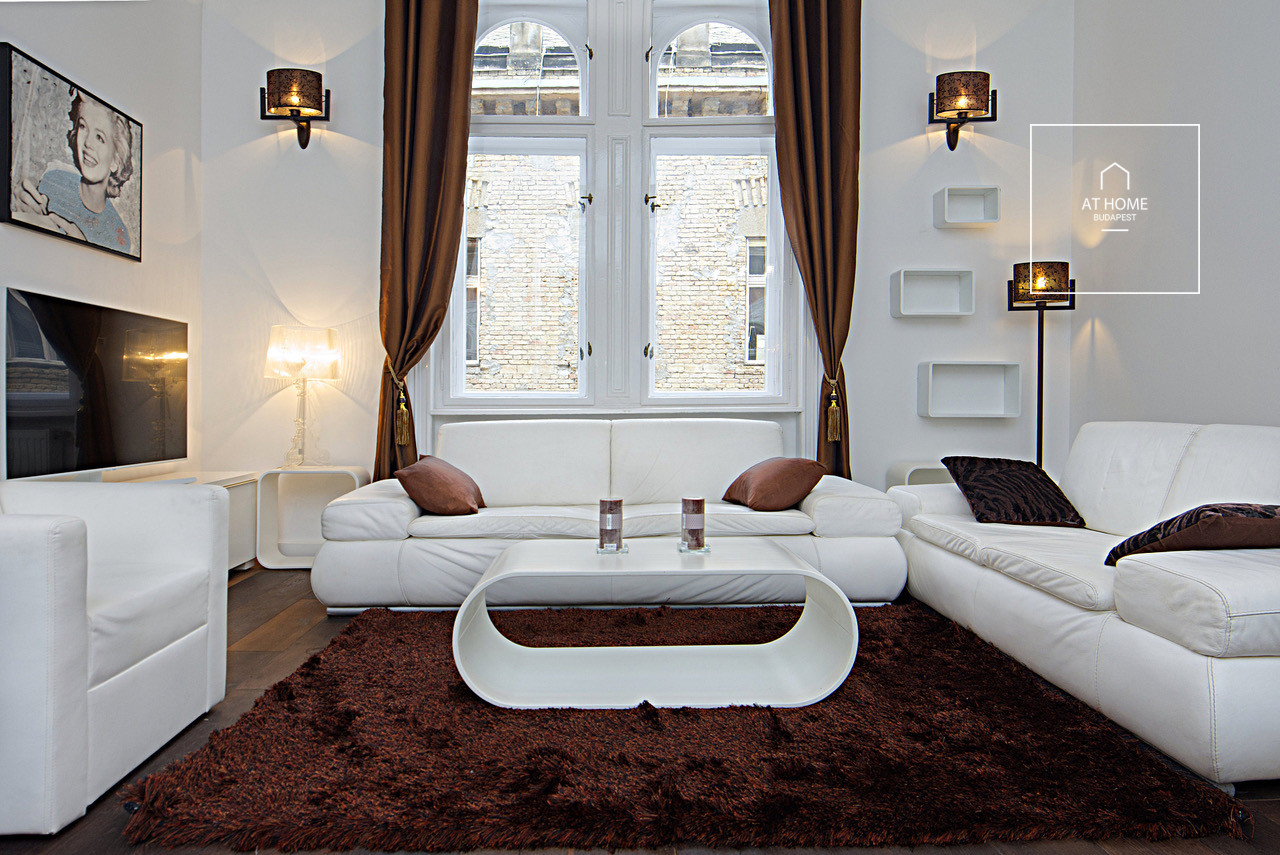 Elegant apartment for rent Budapest VI. district, Terézváros