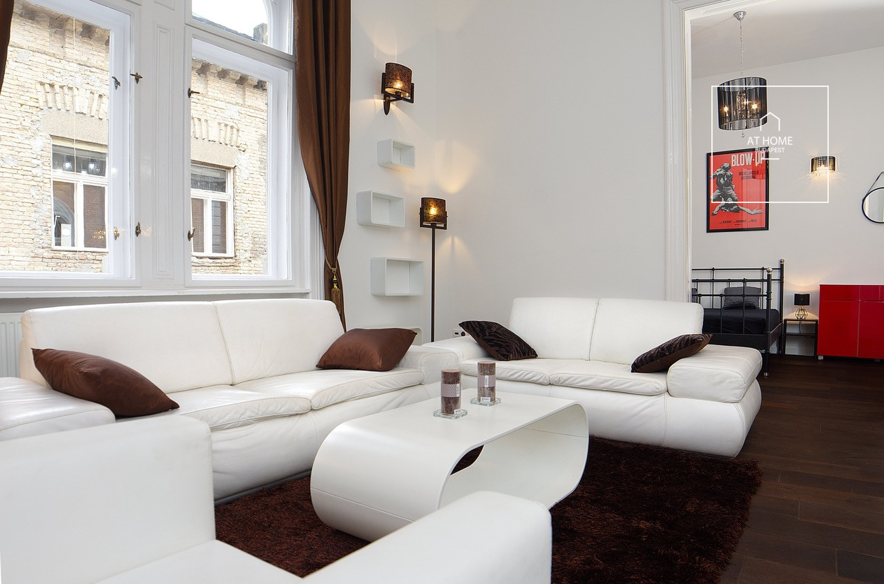 Elegant apartment for rent Budapest VI. district, Terézváros